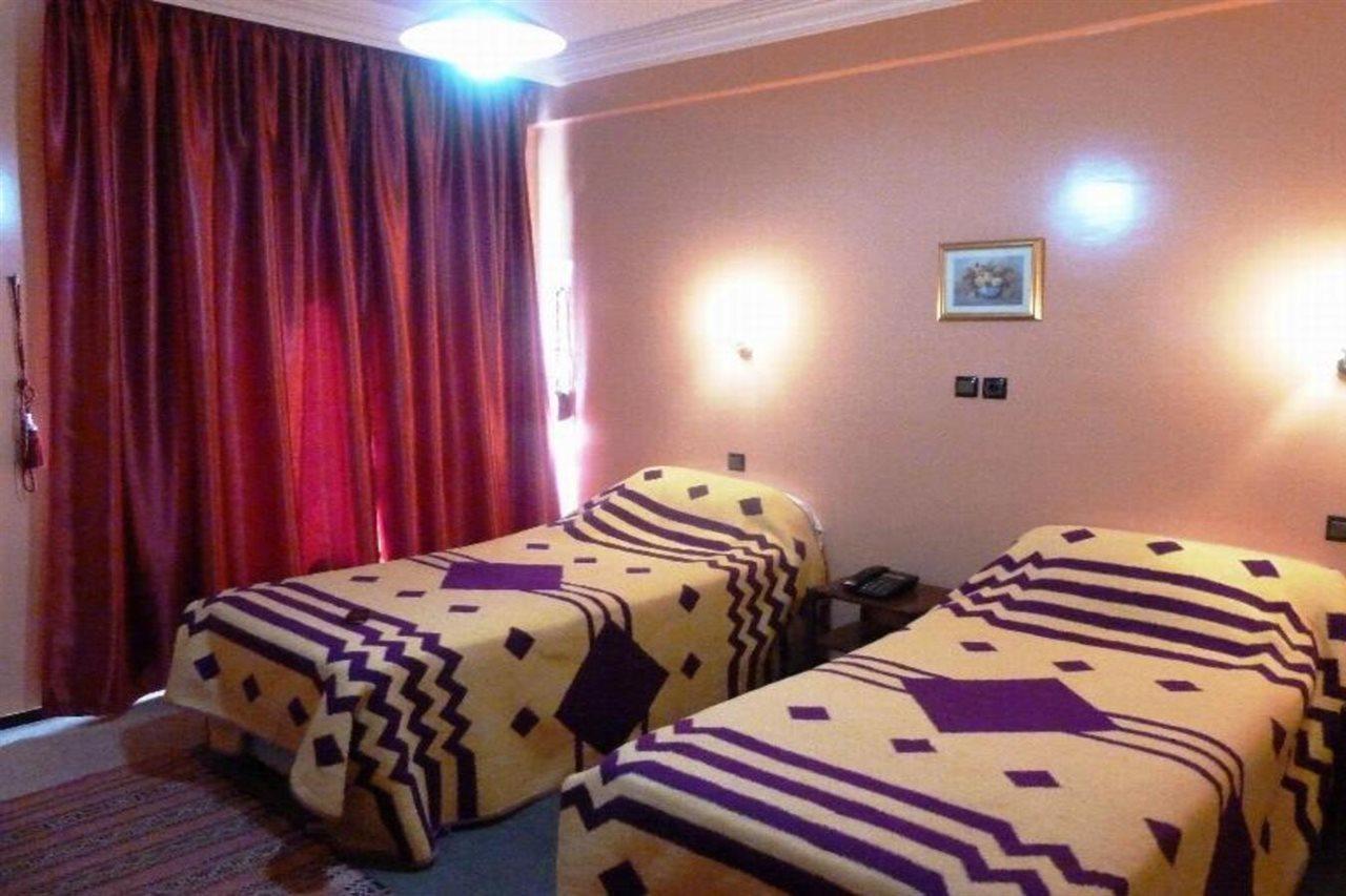 Hotel Les Palmiers Agadir Bagian luar foto