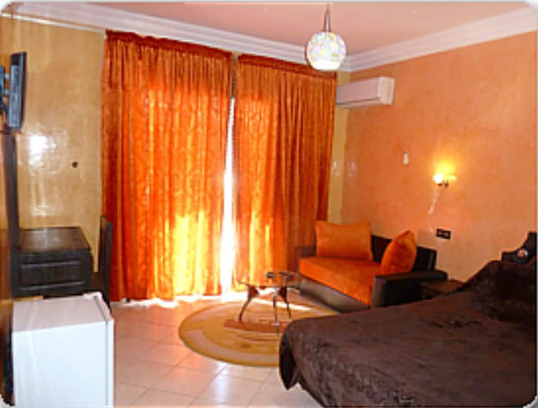 Hotel Les Palmiers Agadir Bagian luar foto