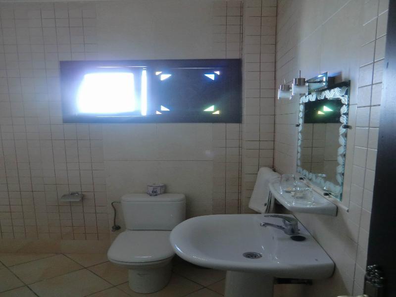 Hotel Les Palmiers Agadir Bagian luar foto
